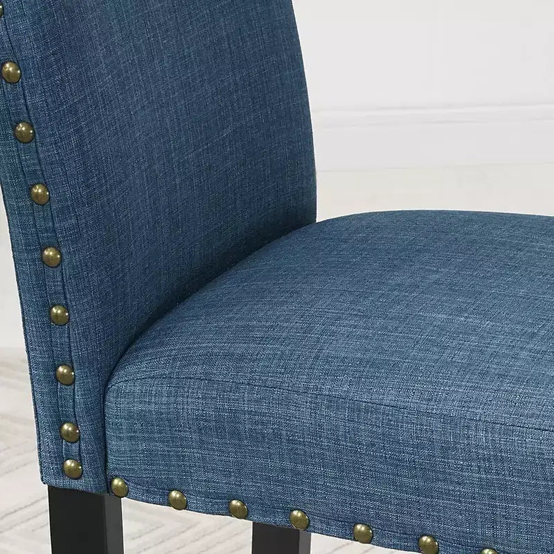 Ensemble de salle à manger Roundhill Furniture Biony en bois espresso à hauteur de comptoir avec tabourets à clous en tissu bleu
