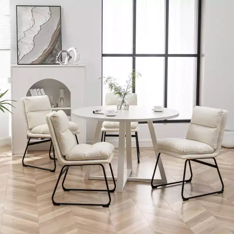 Ensemble de salle à manger rond Innes de Roundhill Furniture, table à manger avec piètement à tréteaux et 4 chaises élégantes, 5 pièces