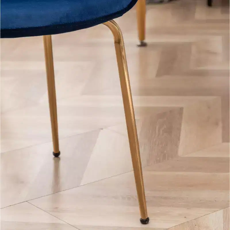 Ensemble de salle à manger 3 pièces contemporain Aufurr, table ronde blanche avec 2 chaises