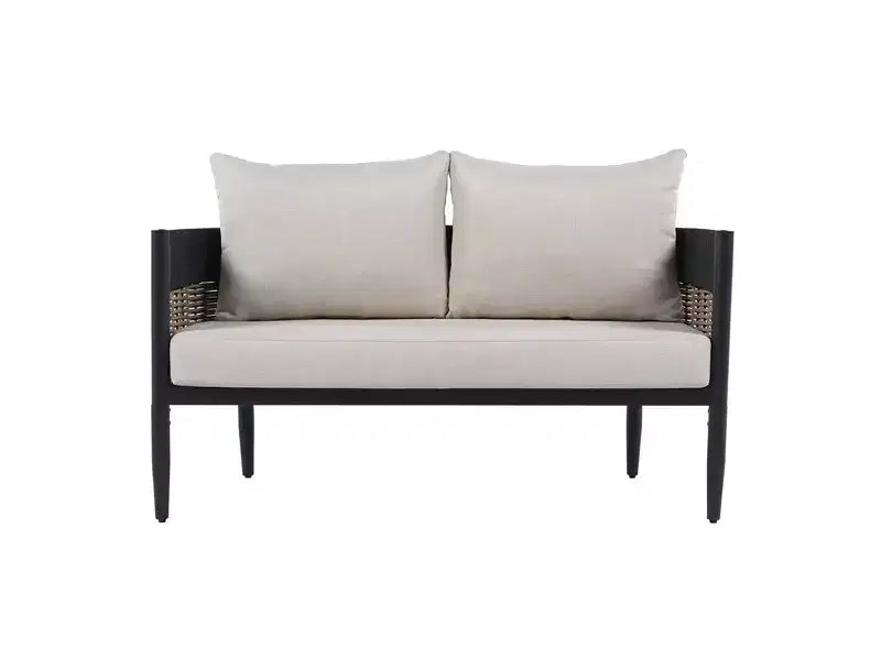 Ensemble table et bancs Harrison – Intérieur/Extérieur – PAT7741 – Safavieh