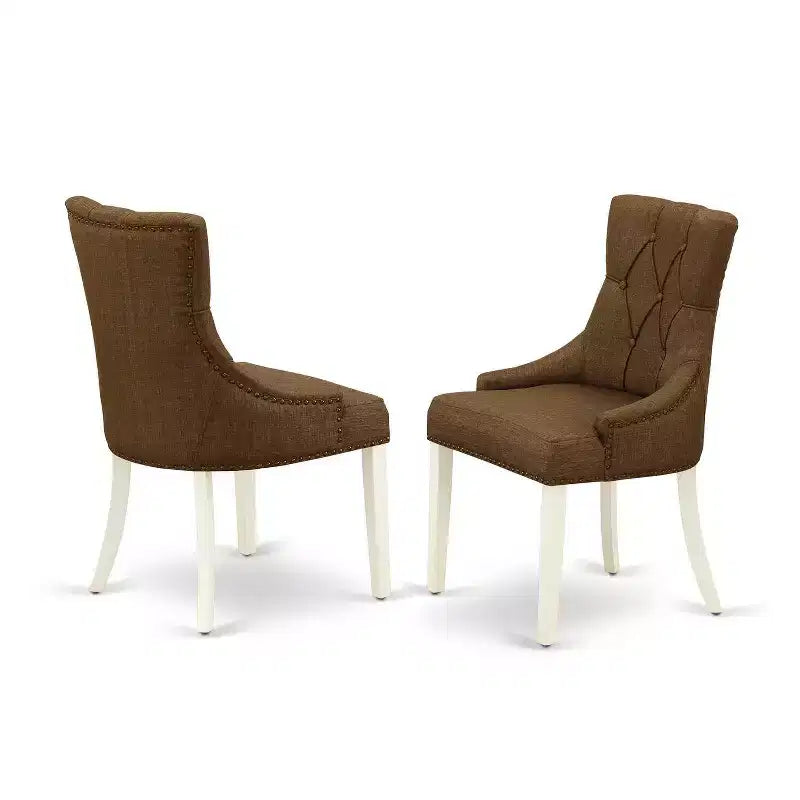 Table à manger HomeStock ronde 5 pièces en pin massif laqué blanc cassé et cerisier avec 4 chaises Parsons