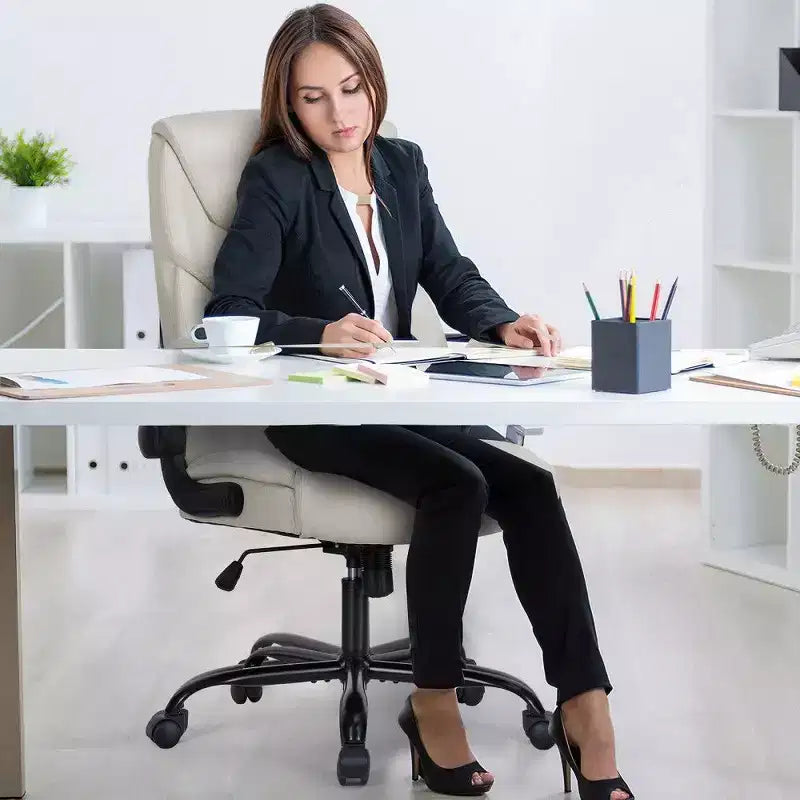 Chaise de bureau ergonomique en cuir PU, Chaise de bureau exécutive à dossier haut avec accoudoirs relevables et support lombaire dynamique, Capacité de 125 kg