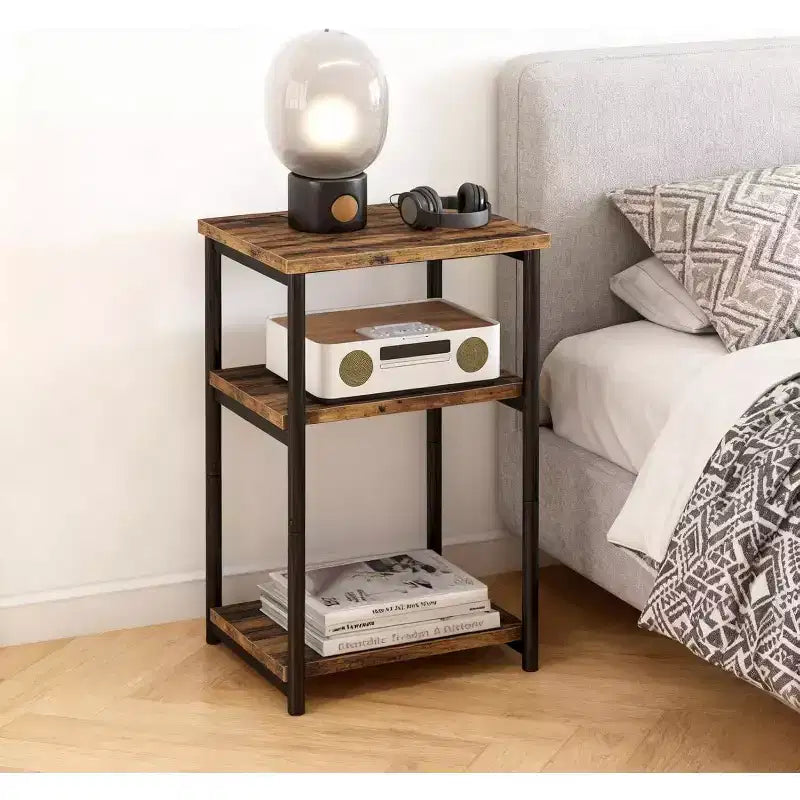 Table d'appoint à 3 niveaux avec rangement, petite table de chevet et table de téléphone, table de nuit haute à cadre métallique pour salon, chambre, bureau, salle de bain