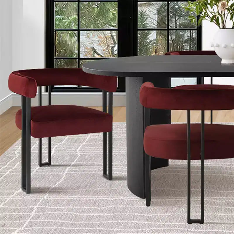 Ensemble de salle à manger 7 pièces avec chaises en velours, table ovale noire moderne et fauteuils rembourrés avec pieds en métal pour salle à manger - Panipeachy