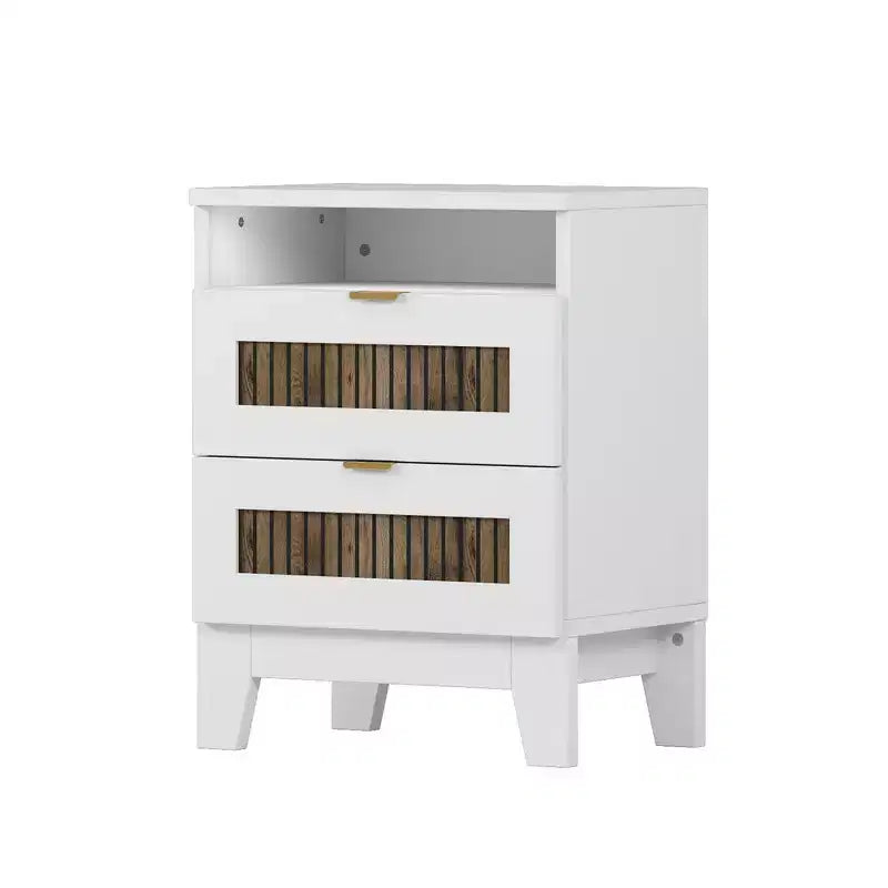 Ensemble de chambre Whisen 4 pièces, lit plateforme Queen size de style rustique, table de chevet avec rangement et commode avec poignée en métal