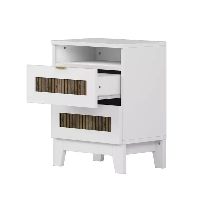 Ensemble de chambre Whisen 4 pièces, lit plateforme Queen size de style rustique, table de chevet avec rangement et commode avec poignée en métal