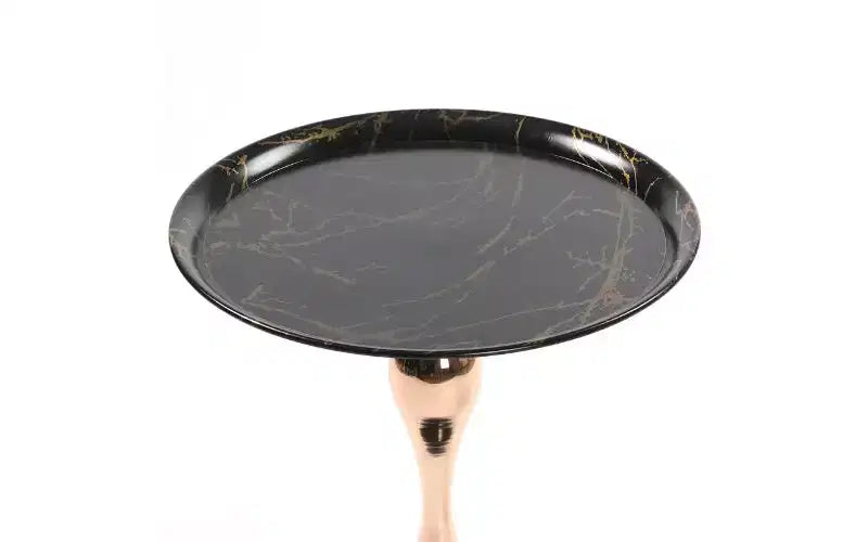 Table d'appoint ronde avec piédestal queue de sirène, petite table basse avec plateau en métal antirouille, table d'appoint polyvalente, table d'appoint pour salon