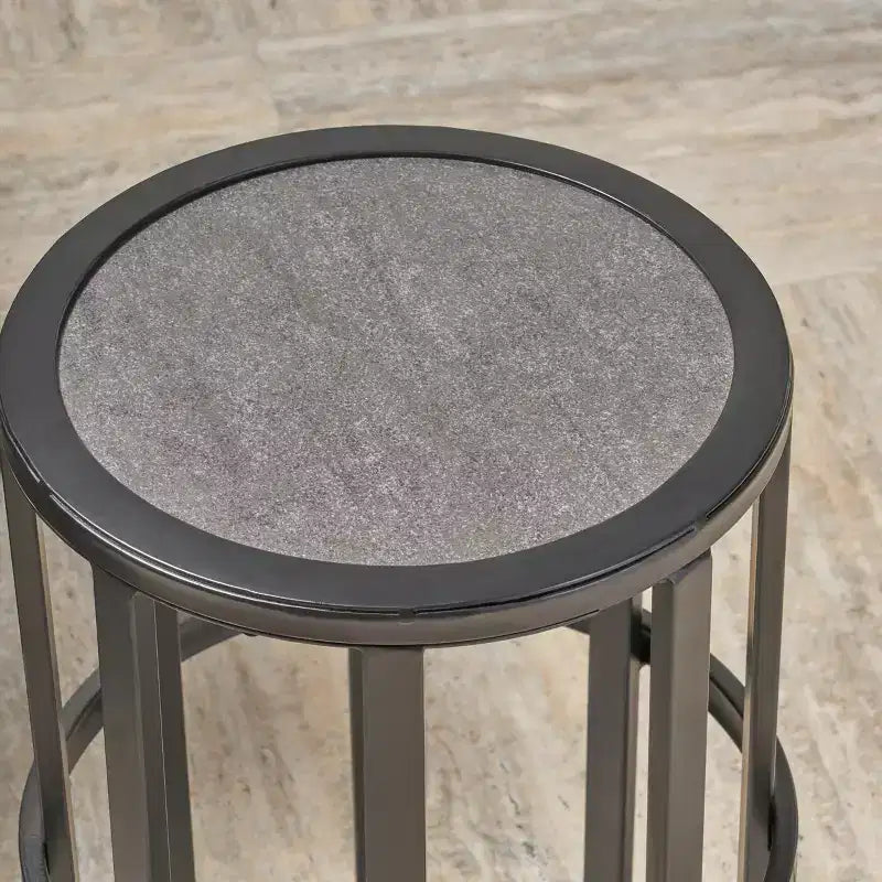 Christopher Knight Home Yann Ensemble de mobilier de jardin moderne en métal avec fauteuil à bascule et plateau de table en céramique