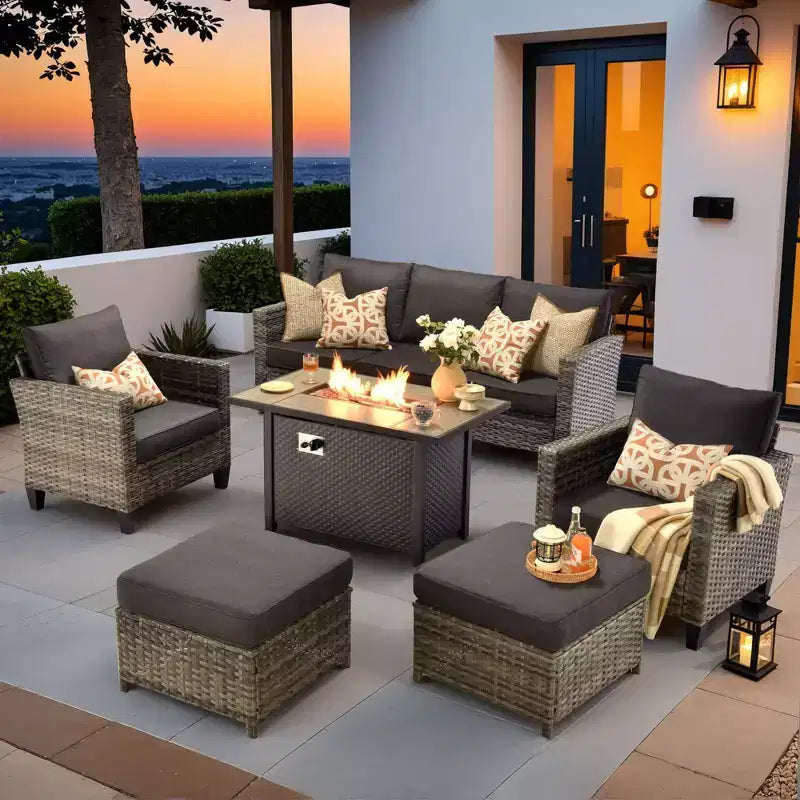Ensemble de patio HOMLUX 6 pièces avec brasero en acier de 42 po, canapé 3 places, chaises simples et poufs