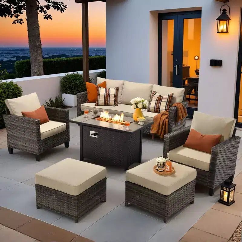 Ensemble de patio HOMLUX 6 pièces avec brasero en acier de 42 po, canapé 3 places, chaises simples et poufs