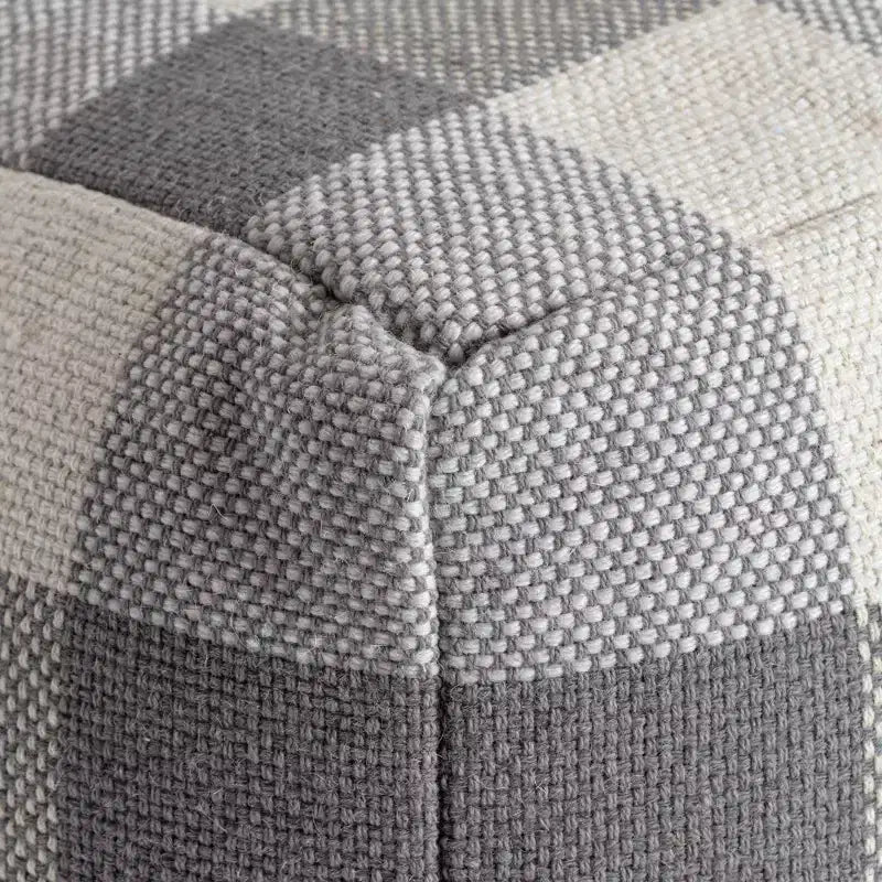Pouf 